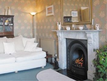 Highcliffe House 5* Lynton