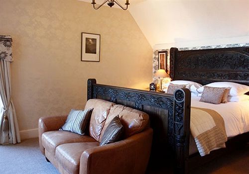 Highcliffe House Bed & Breakfast