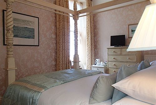 Highcliffe House Bed & Breakfast Lynton